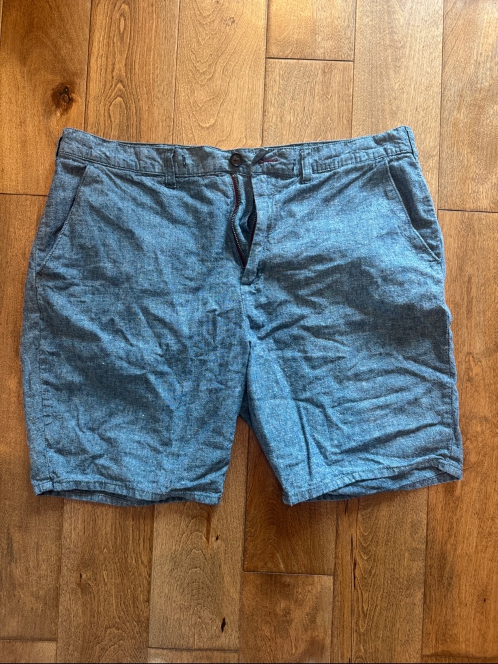 Bullhead Denim Men's Chambray Flat-Front Shorts - Blue